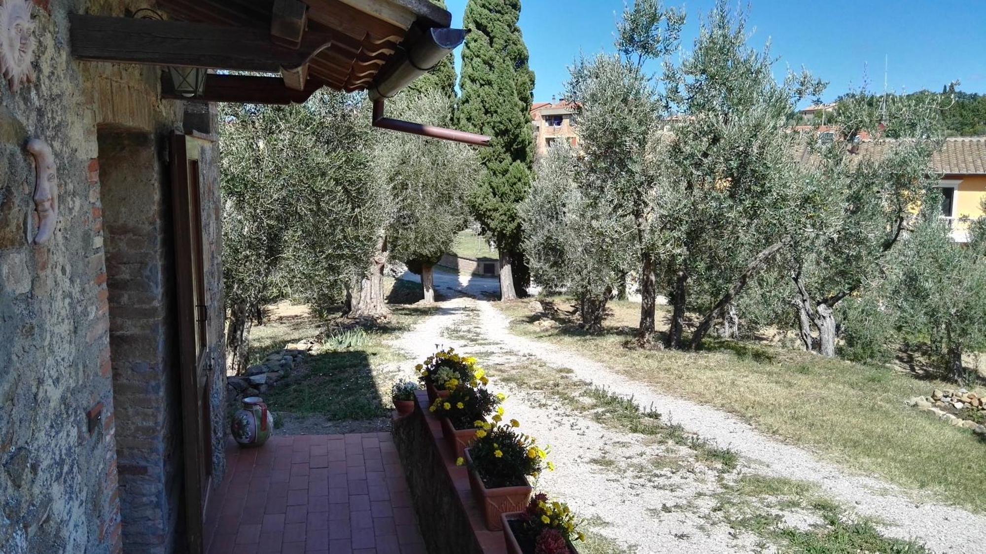 Colombaio In Colle Sant'Angelo in Colle Exterior foto